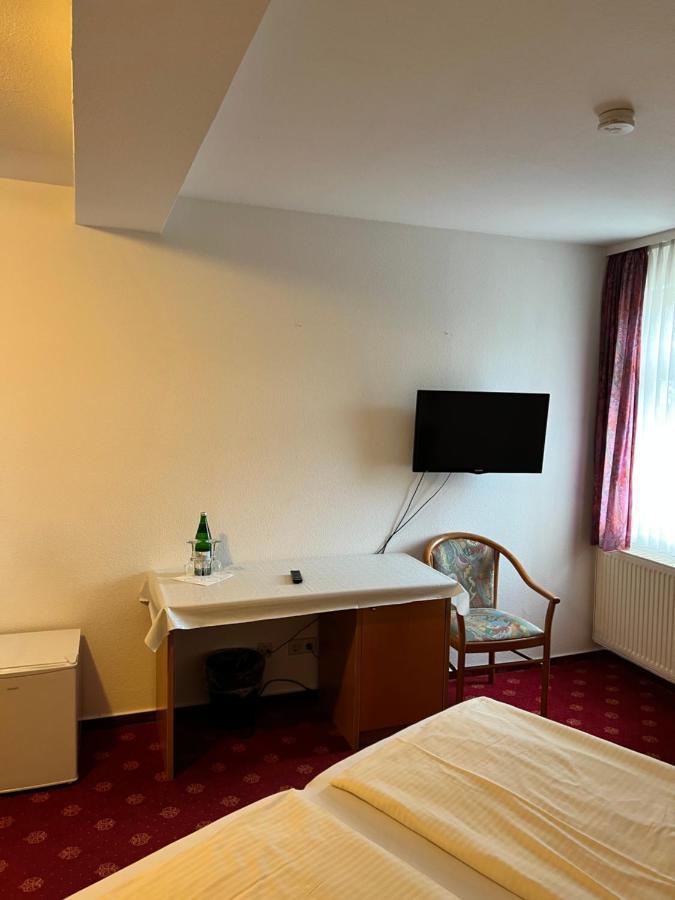 Hotel Schwartzer Loewe Babenhausen Kültér fotó