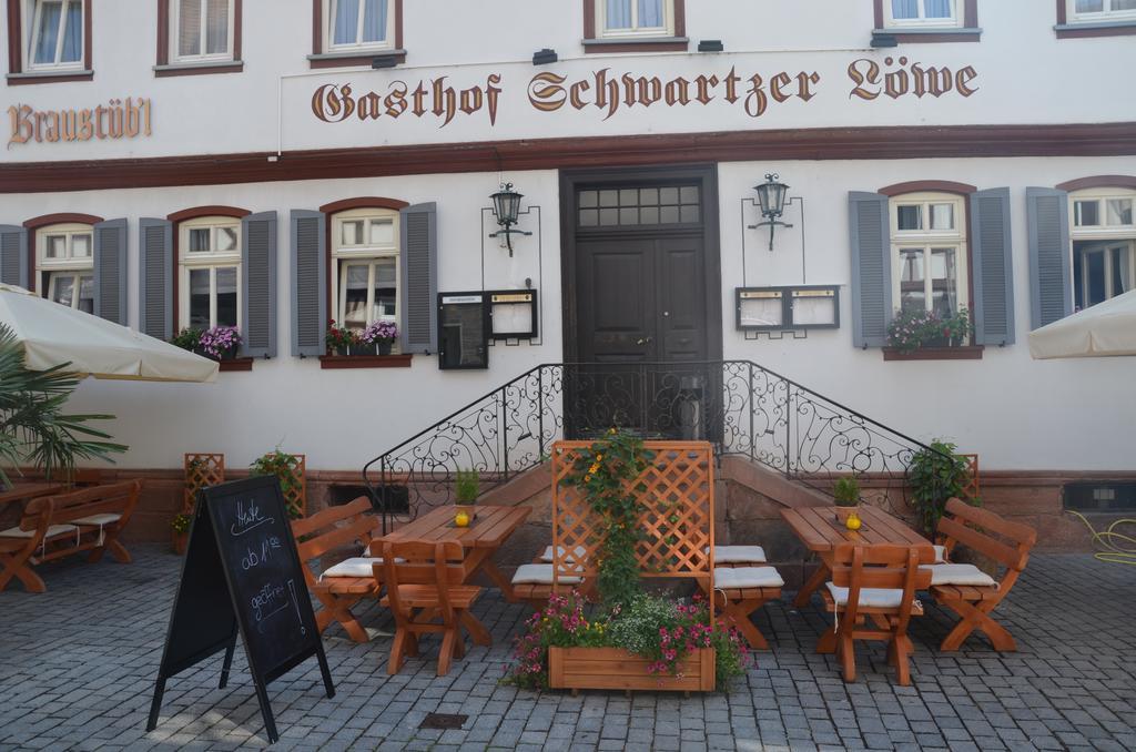 Hotel Schwartzer Loewe Babenhausen Kültér fotó